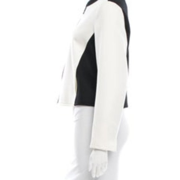 Akris Punto Black and White Zippered Wool Jacket - Picture 2 of 8